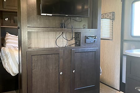 Travel trailer