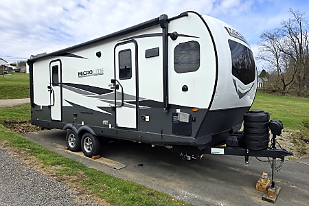 Travel trailer