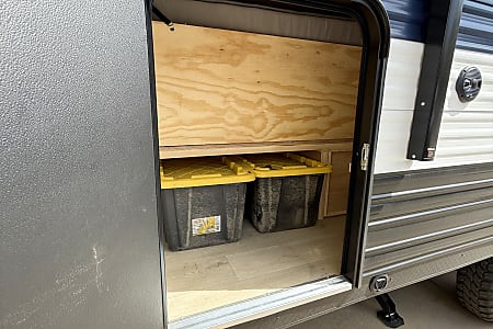 Travel trailer