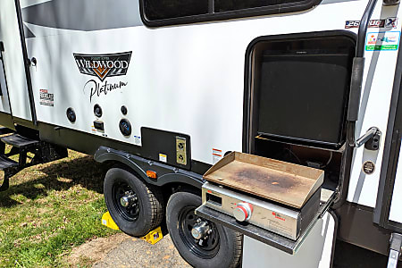 Travel trailer