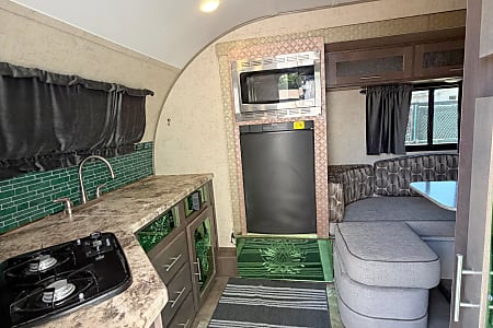Travel trailer