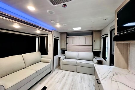 Travel trailer