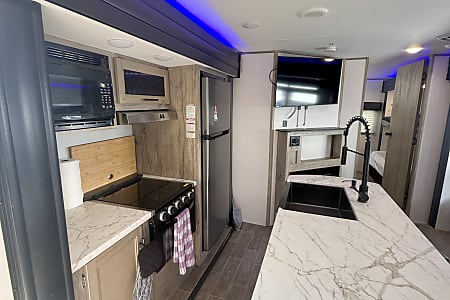 Travel trailer