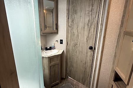 Travel trailer