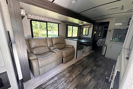 Travel trailer