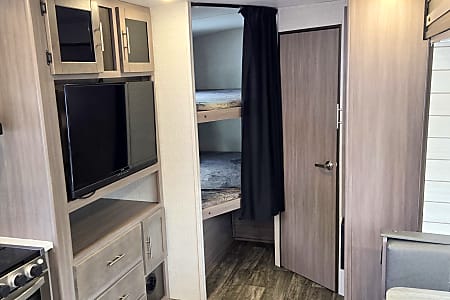 Travel trailer