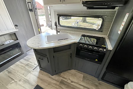 Travel trailer