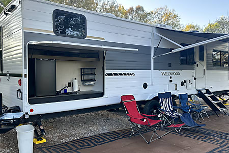 Travel trailer