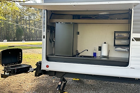 Travel trailer