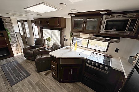 Travel trailer