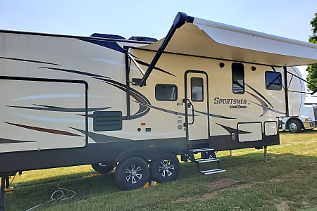 Fifth-wheel