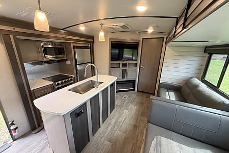 Travel trailer