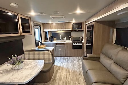 Travel trailer