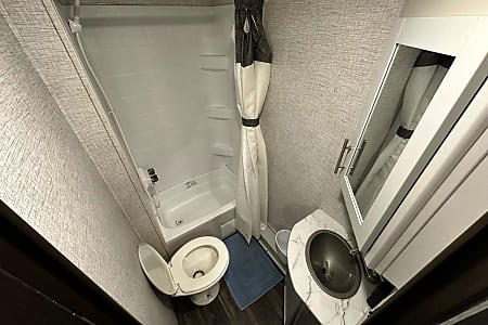 Travel trailer