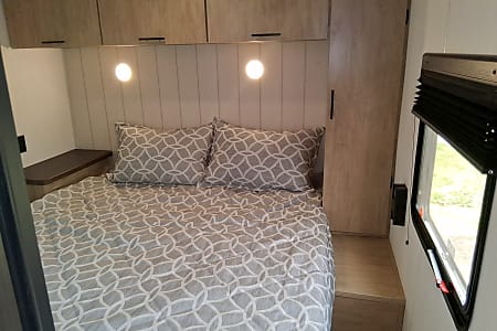 Travel trailer