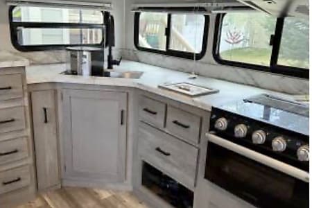 Travel trailer