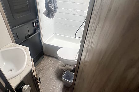 Travel trailer
