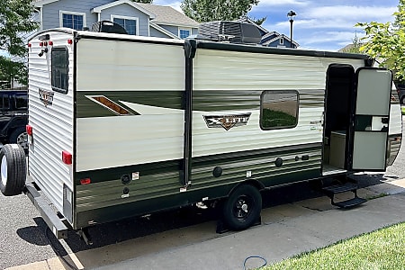 Travel trailer