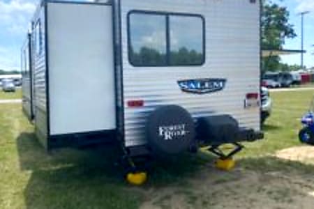 Travel trailer