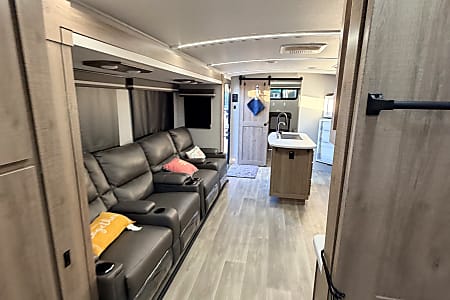 Travel trailer