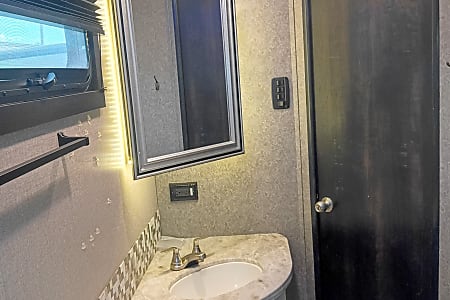 Travel trailer