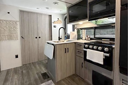 Travel trailer