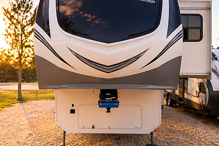 Fifth-wheel