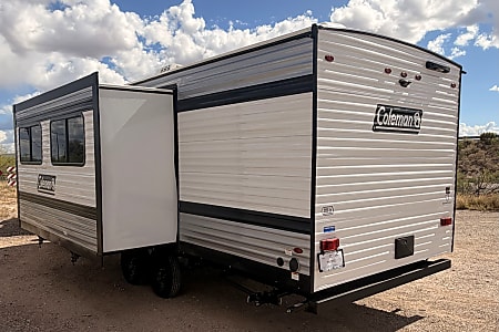 Travel trailer