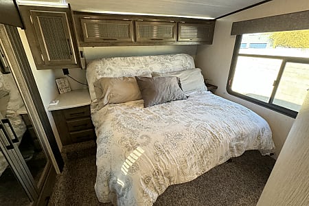 Fifth-wheel