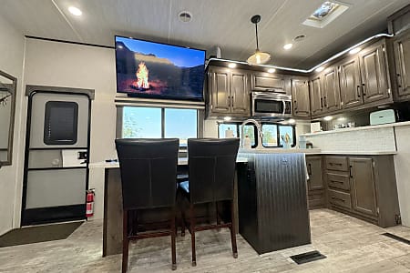 Fifth-wheel