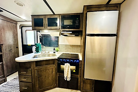 Travel trailer