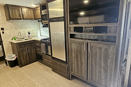 Travel trailer