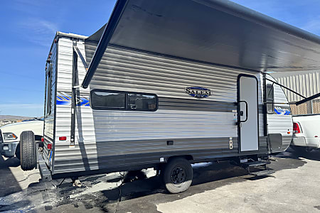 Travel trailer
