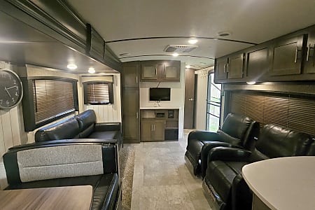 Travel trailer