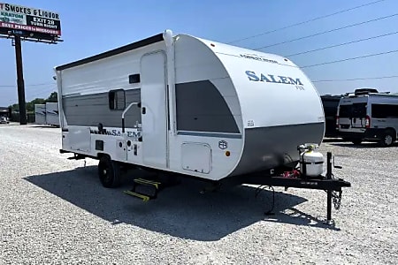 Travel trailer