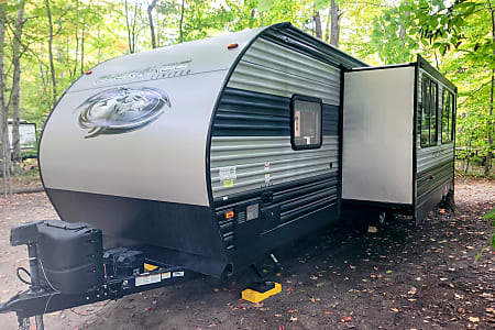Travel trailer