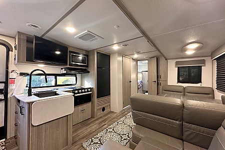 Travel trailer