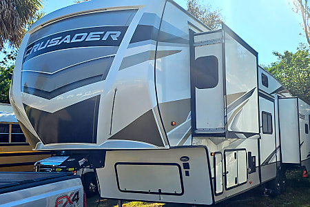 Fifth-wheel