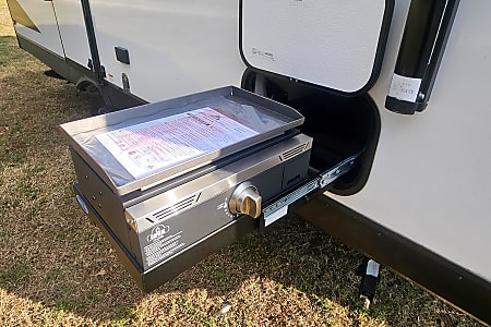 Travel trailer