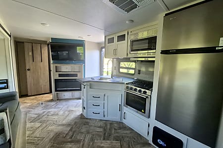 Travel trailer