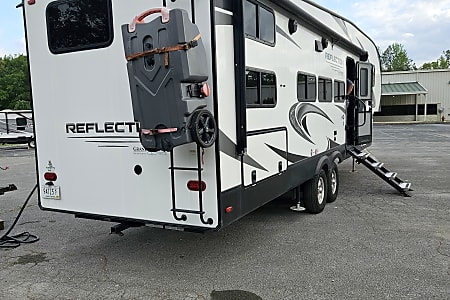 Fifth-wheel