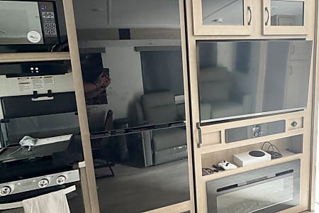 Travel trailer