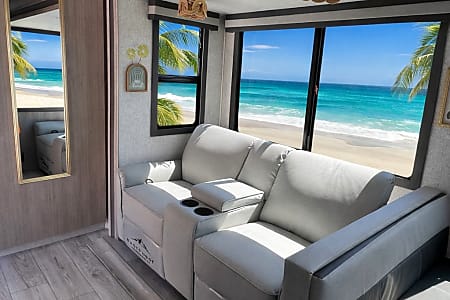 Travel trailer