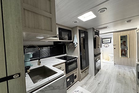 Travel trailer