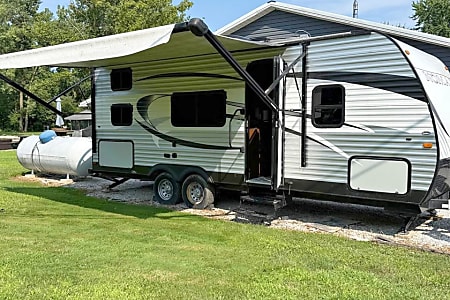 Travel trailer