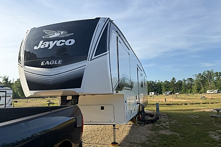 Fifth-wheel