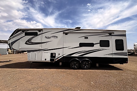 Fifth-wheel