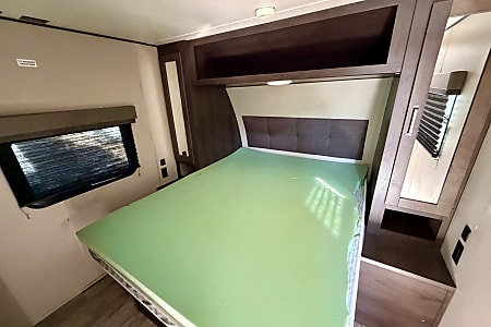 Travel trailer