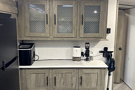 Travel trailer