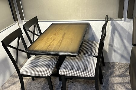 Travel trailer